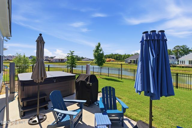 3389 Island Lakes Drive, Southport, NC 28461