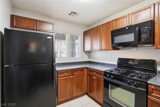 9069 Tantalizing Avenue, Las Vegas, NV 89149