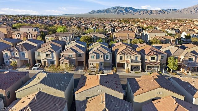 9069 Tantalizing Avenue, Las Vegas, NV 89149