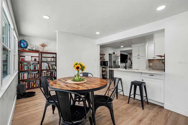 1812 W CRAWFORD STREET, Tampa, FL 33604