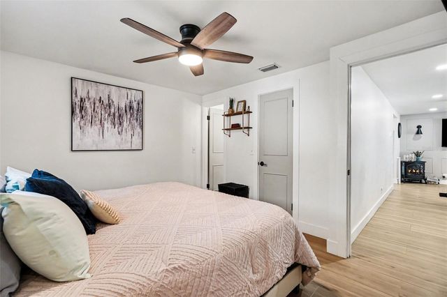 1812 W CRAWFORD STREET, Tampa, FL 33604