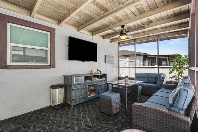 1812 W CRAWFORD STREET, Tampa, FL 33604