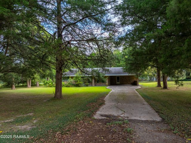 200 W Musique Road, Carencro, LA 70520