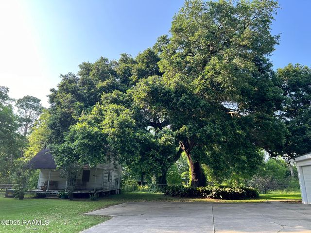 200 W Musique Road, Carencro, LA 70520