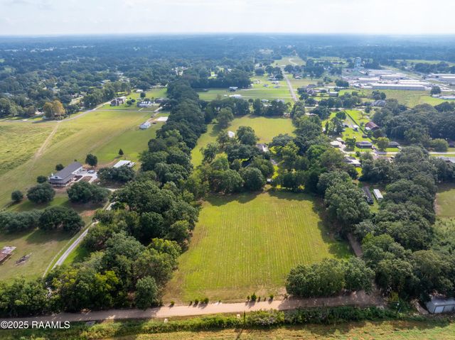 200 W Musique Road, Carencro, LA 70520