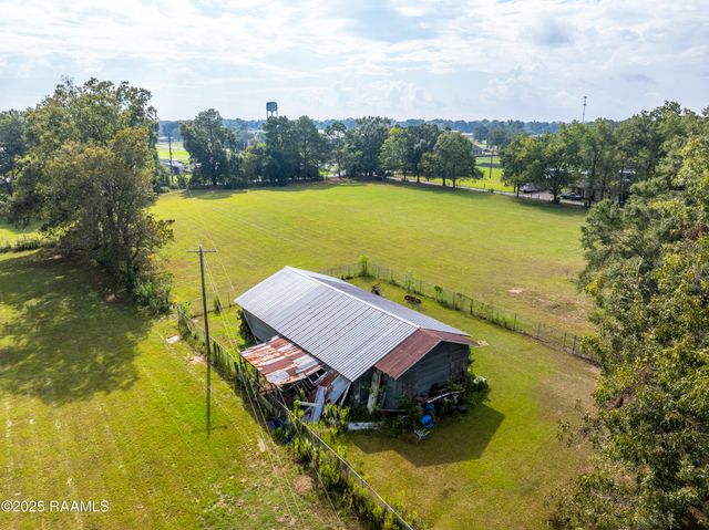 200 W Musique Road, Carencro, LA 70520