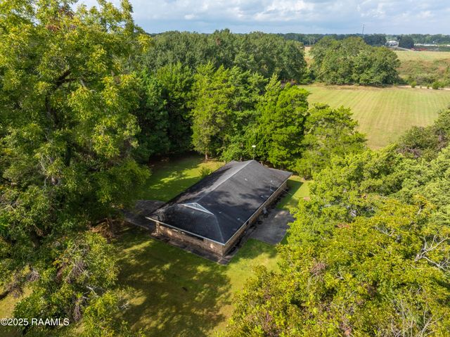 200 W Musique Road, Carencro, LA 70520