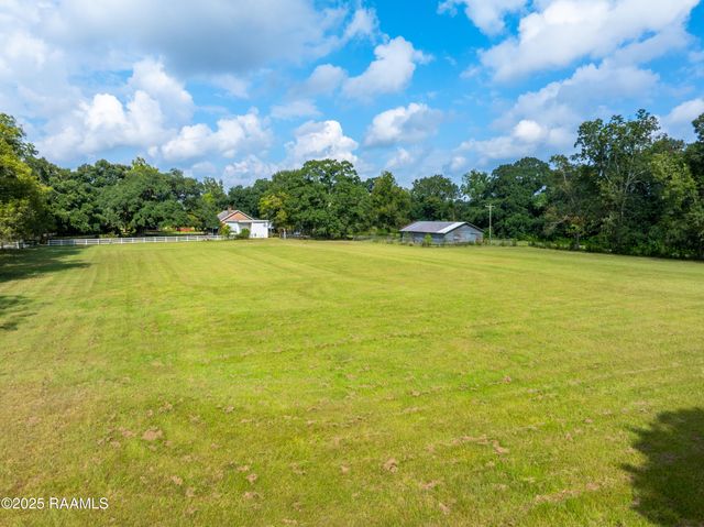 200 W Musique Road, Carencro, LA 70520