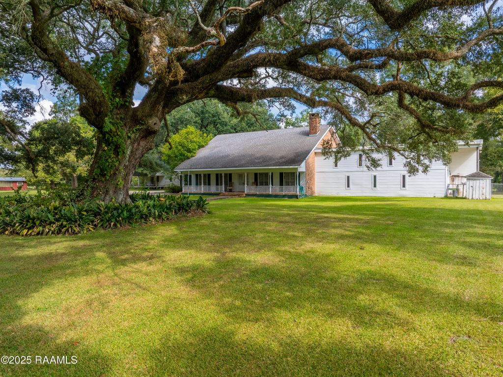 200 W Musique Road, Carencro, LA 70520