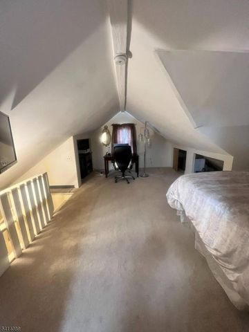 401 Woodland Ave, Roselle Park Boro, NJ 07204