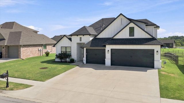 19025 E Ridgeline Road, Catoosa, OK 74015