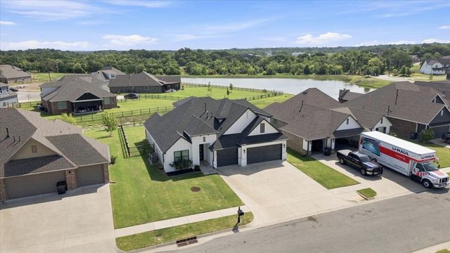 19025 E Ridgeline Road, Catoosa, OK 74015