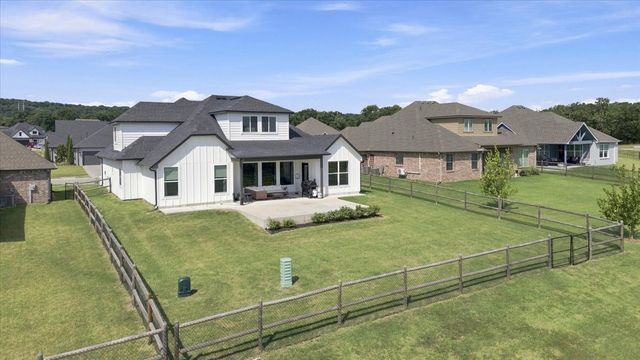 19025 E Ridgeline Road, Catoosa, OK 74015