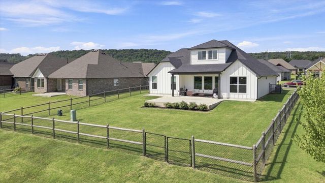 19025 E Ridgeline Road, Catoosa, OK 74015