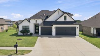 19025 E Ridgeline Road, Catoosa, OK 74015
