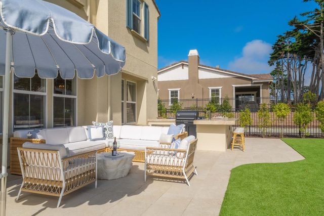 1814 Links Drive, Seaside, CA 93955