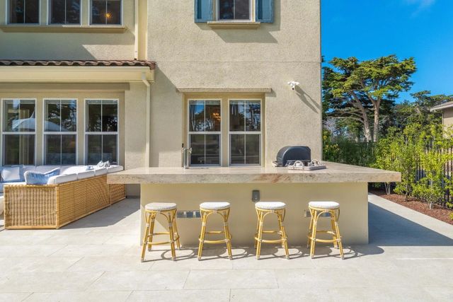 1814 Links Drive, Seaside, CA 93955