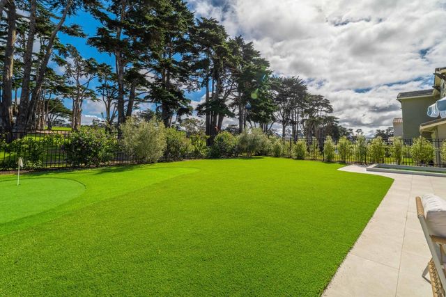 1814 Links Drive, Seaside, CA 93955