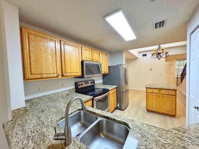 2005 Mariposa Vista Ln 131, St Augustine, FL 32084