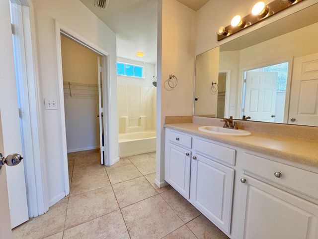 2005 Mariposa Vista Ln 131, St Augustine, FL 32084