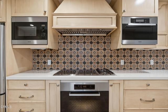 281 Glen Ellen Drive, Ventura, CA 93003