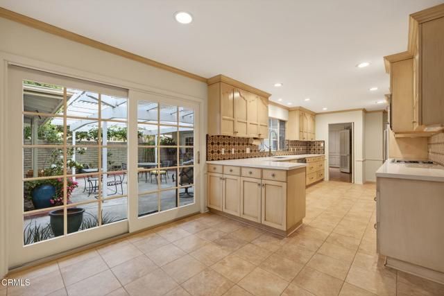 281 Glen Ellen Drive, Ventura, CA 93003