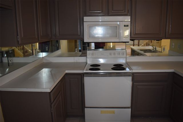 821 Ashford Drive, Coppell, TX 75019