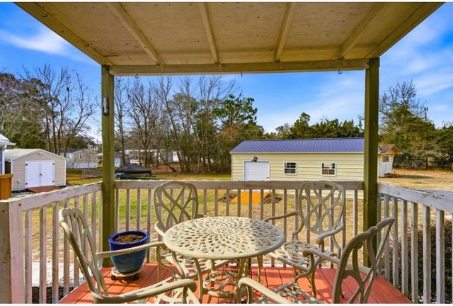 907 Horne Ave., North Myrtle Beach, SC 29582