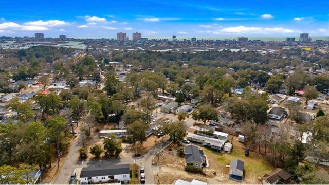 907 Horne Ave., North Myrtle Beach, SC 29582