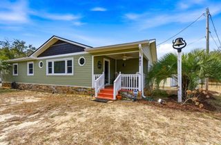 907 Horne Ave., North Myrtle Beach, SC 29582
