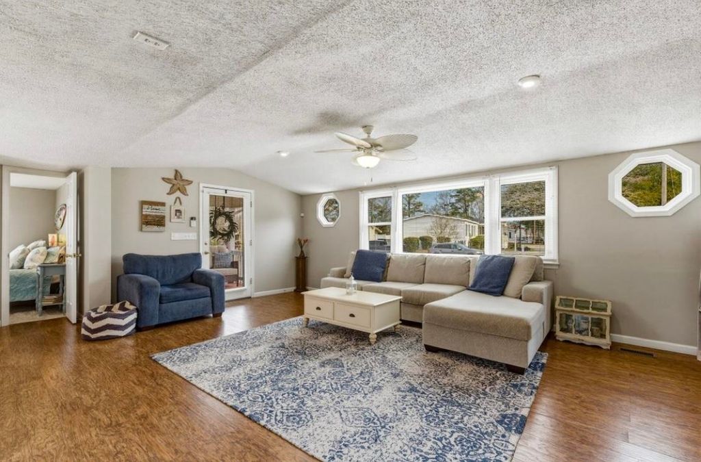 907 Horne Ave., North Myrtle Beach, SC 29582 — photo 4