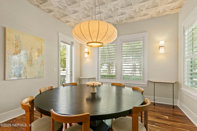 3710 ROYAL PALM Key, Jacksonville Beach, FL 32250