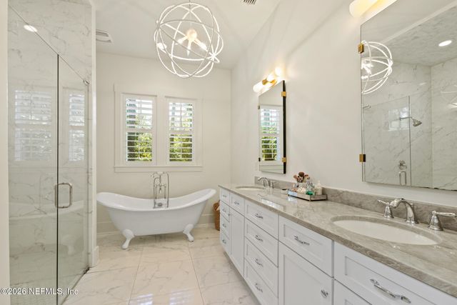 3710 ROYAL PALM Key, Jacksonville Beach, FL 32250