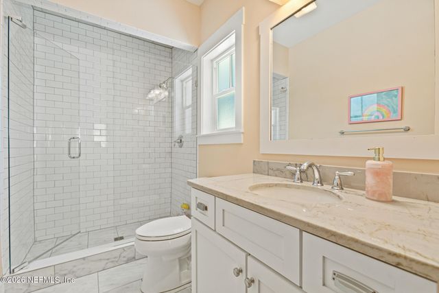 3710 ROYAL PALM Key, Jacksonville Beach, FL 32250