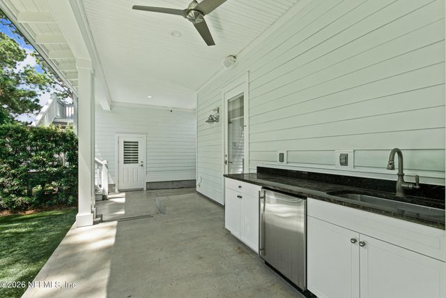 3710 ROYAL PALM Key, Jacksonville Beach, FL 32250
