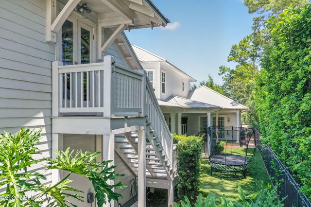 3710 ROYAL PALM Key, Jacksonville Beach, FL 32250