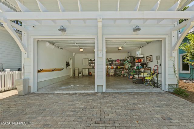 3710 ROYAL PALM Key, Jacksonville Beach, FL 32250