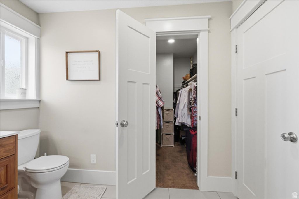 Image 17 of property listing at 220 E 300 N, Hyde Park, UT 84318