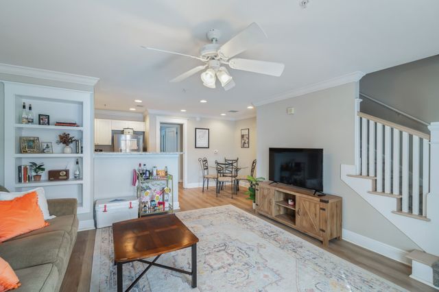 1105 Tree Top Way Apt 1723, Knoxville, TN 37920