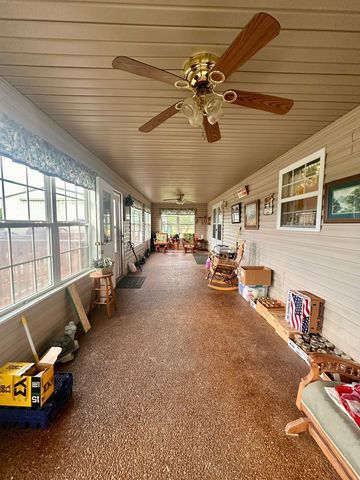 12343 Griffith Rd, Pikeville, TN 37367