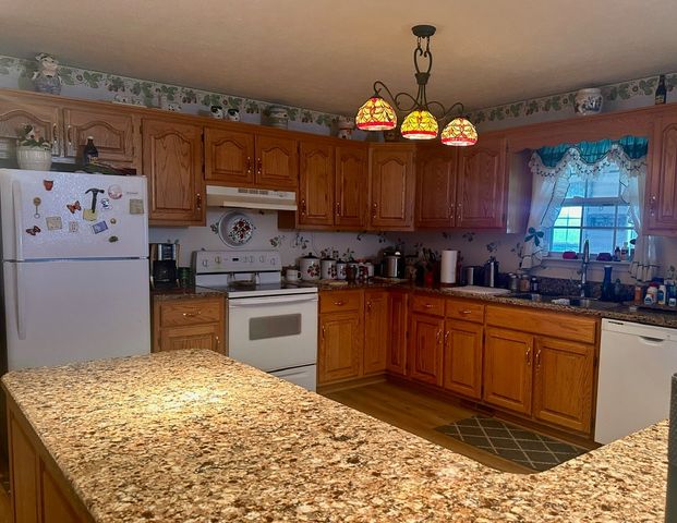 12343 Griffith Rd, Pikeville, TN 37367