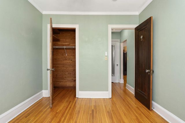 1820 1st Avenue S 201, Minneapolis, MN 55403