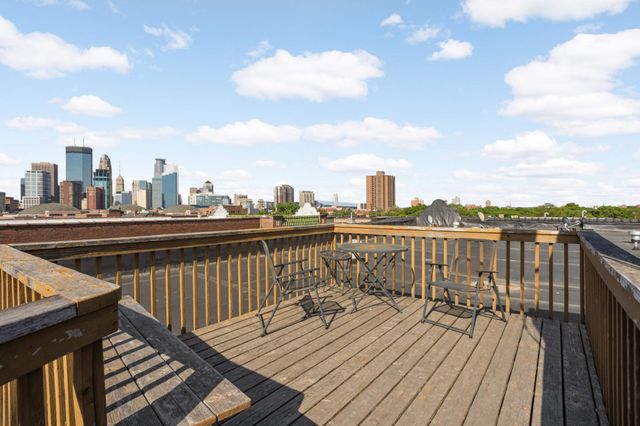 1820 1st Avenue S 201, Minneapolis, MN 55403