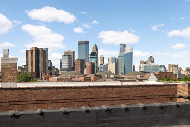 1820 1st Avenue S 201, Minneapolis, MN 55403