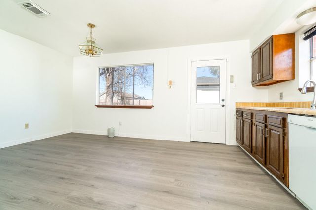 213 Bastrop Street, Angleton, TX 77515