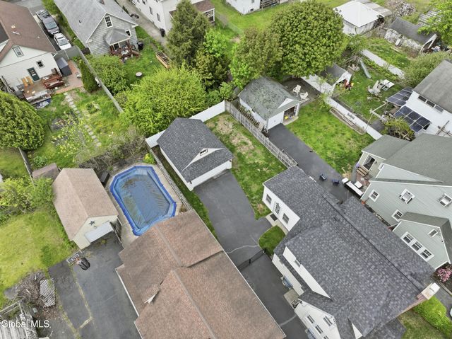 340 Marshland Court, Troy, NY 12180
