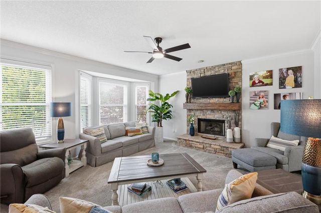 21409 W 50th Terrace, Shawnee, KS 66218