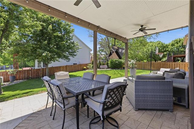 21409 W 50th Terrace, Shawnee, KS 66218