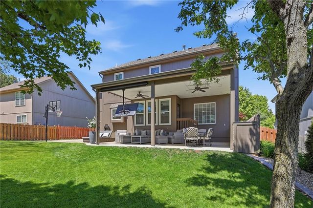 21409 W 50th Terrace, Shawnee, KS 66218