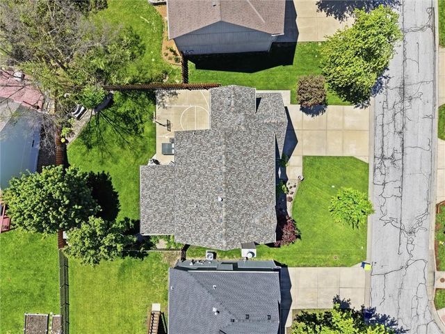 21409 W 50th Terrace, Shawnee, KS 66218